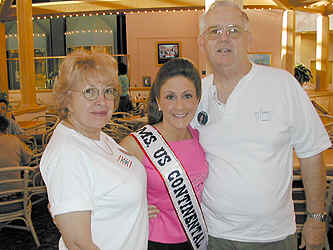 Cammie Sanders - Ms. US Continental 2002 - and her supportive family!