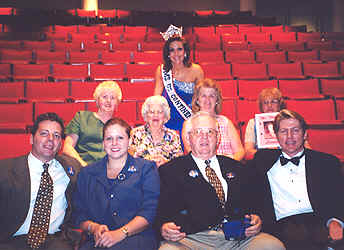 Cammie Sanders - Ms. US Continental 2002 - and her supportive family!